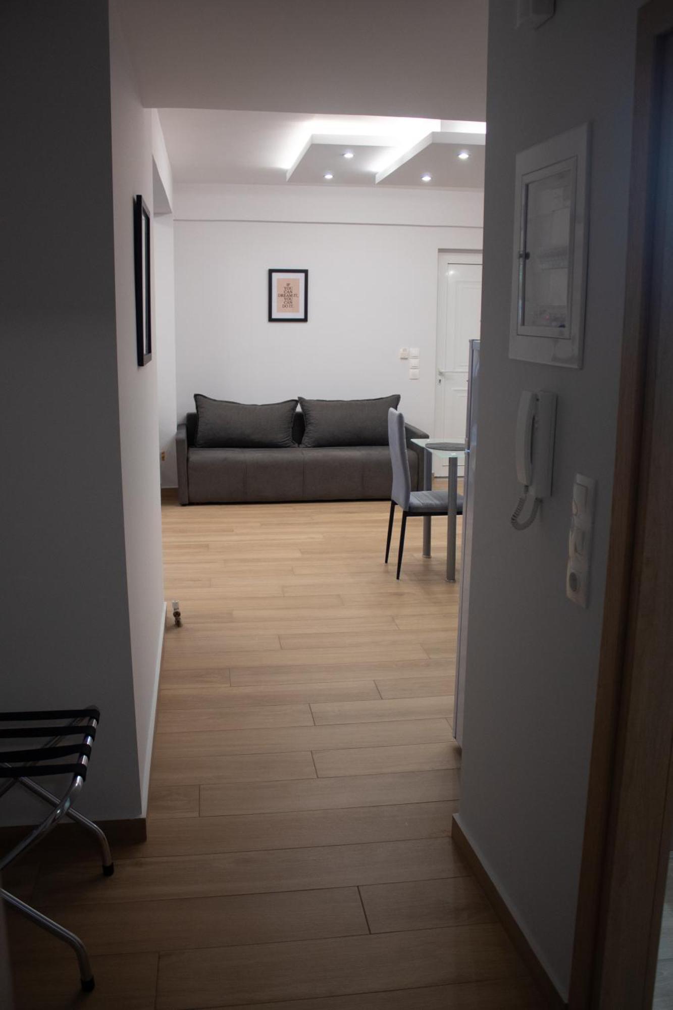 Giakost Apartments V Near Airport Artemida  Zewnętrze zdjęcie
